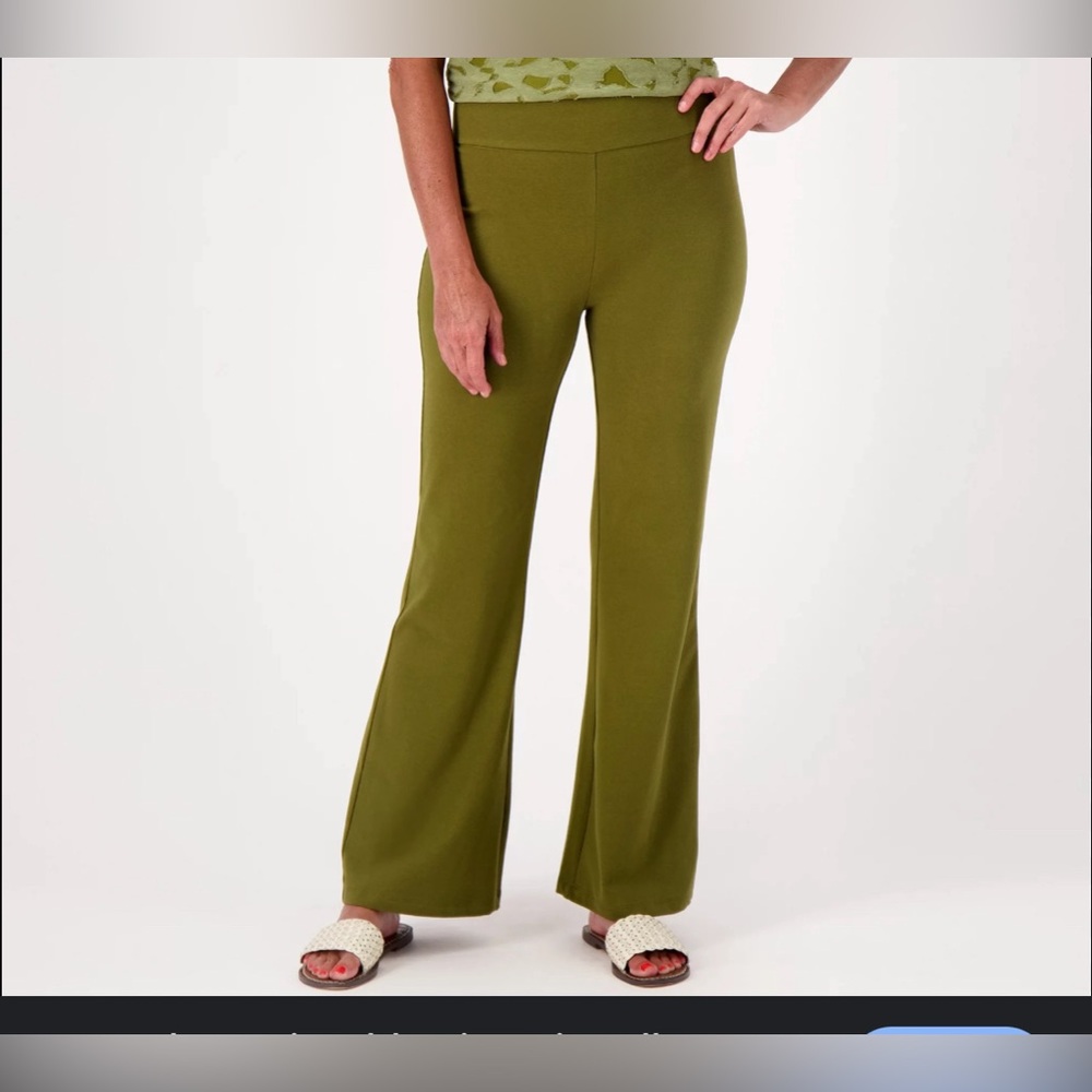 Logo by Lori Goldstein wide leg knit pants